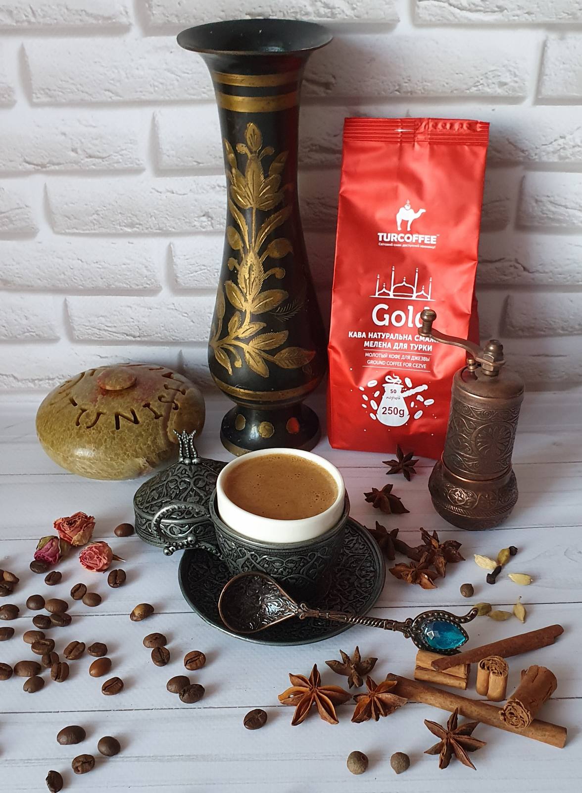 Кава та Чай по-турецьки від TURCOFFEE